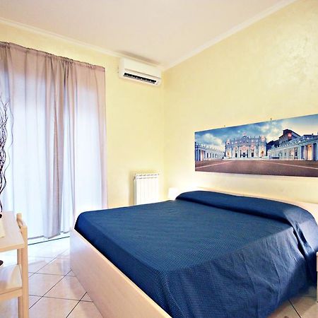 Guesthouse Holiday And Roma Eksteriør bilde